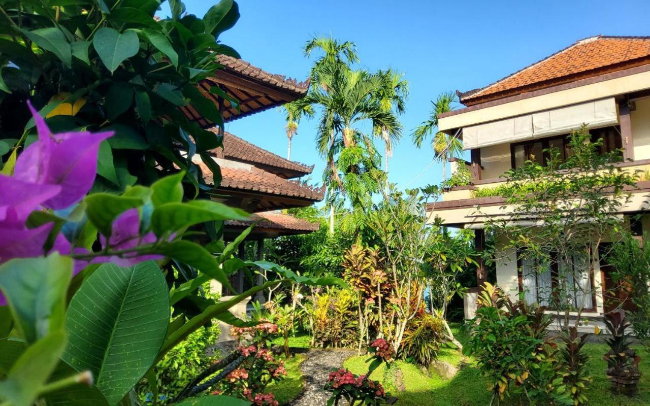 Indraprastha 2 Bungalow Ubud  Exterior photo