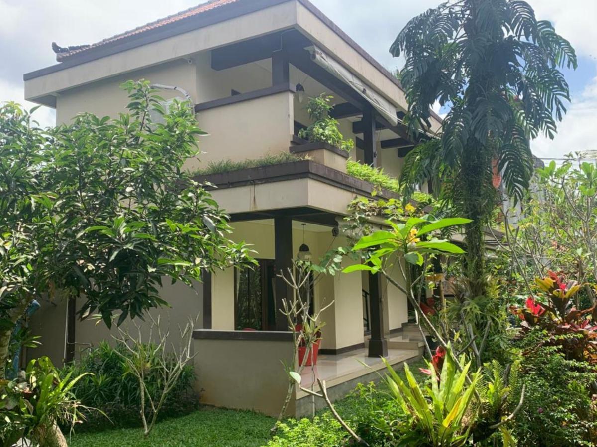 Indraprastha 2 Bungalow Ubud  Exterior photo