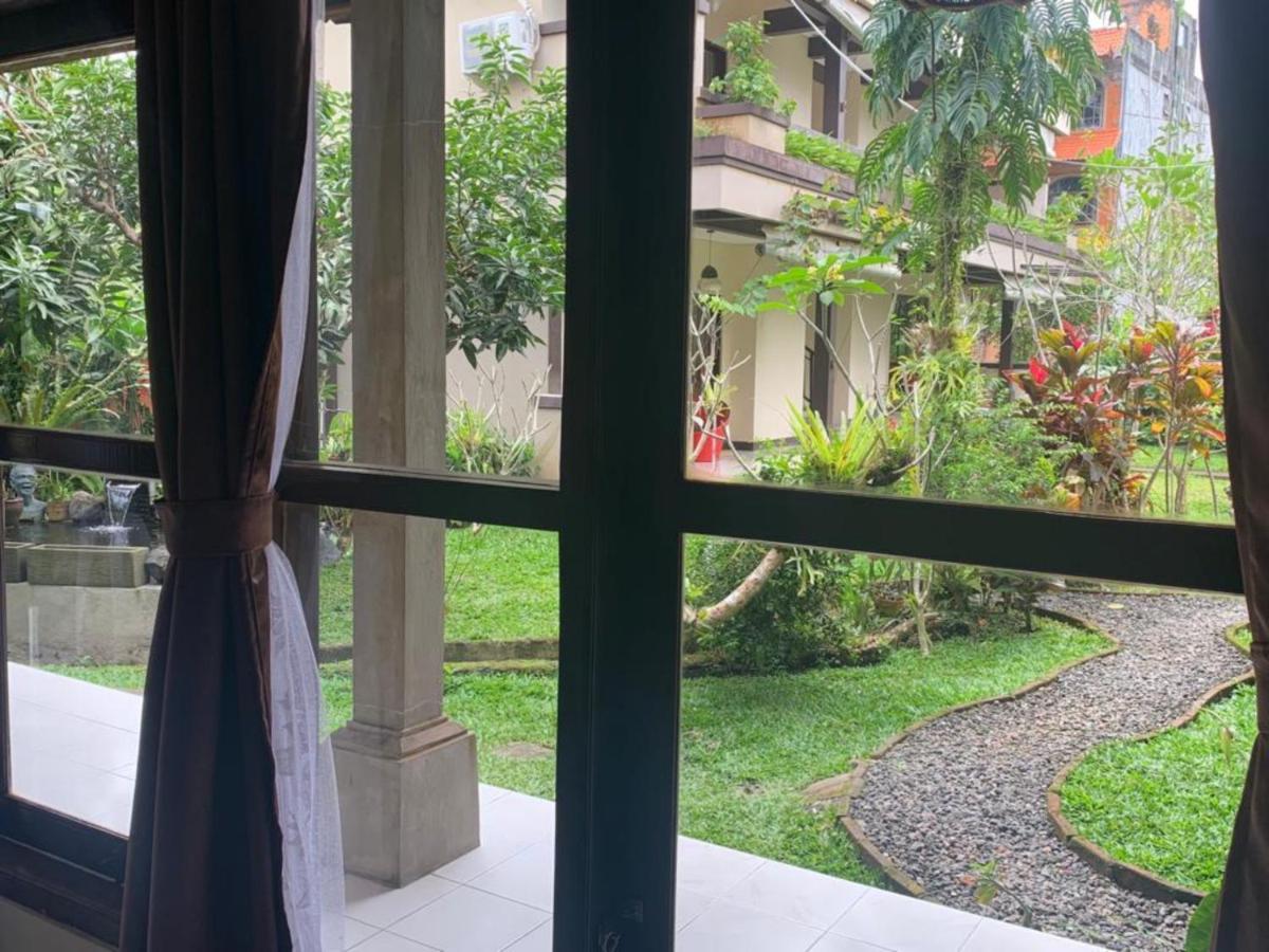 Indraprastha 2 Bungalow Ubud  Exterior photo