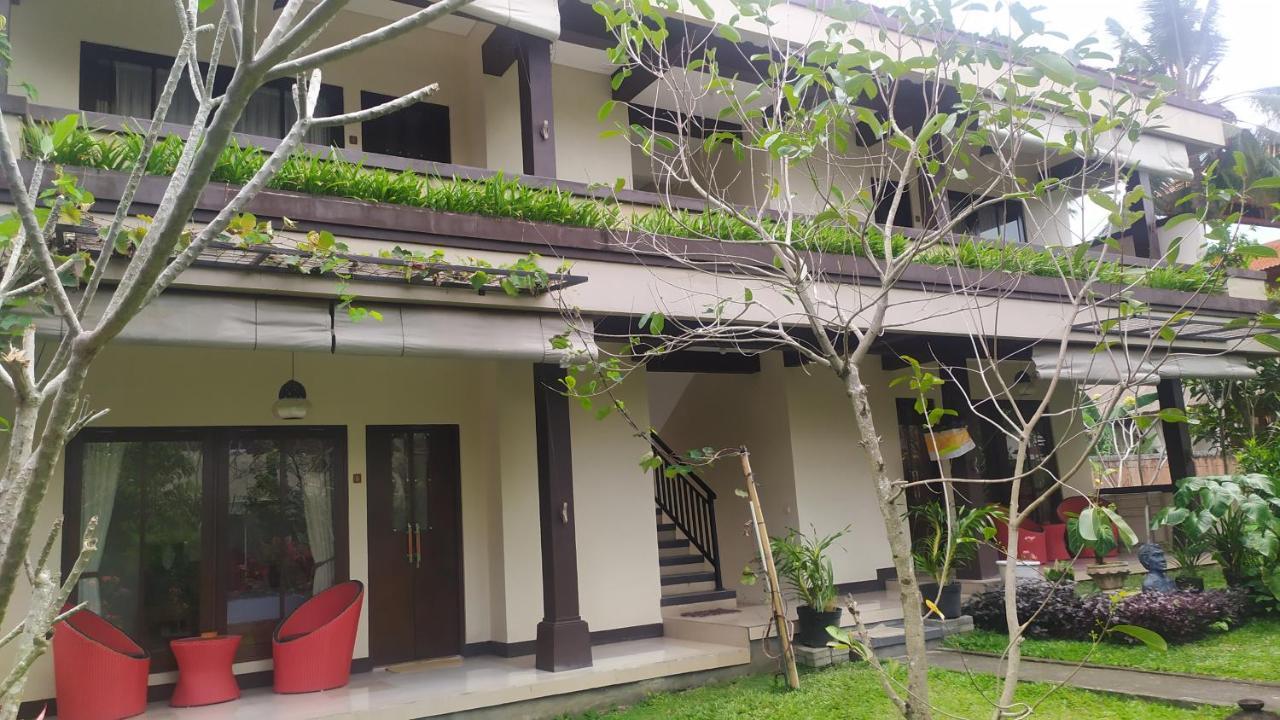 Indraprastha 2 Bungalow Ubud  Exterior photo