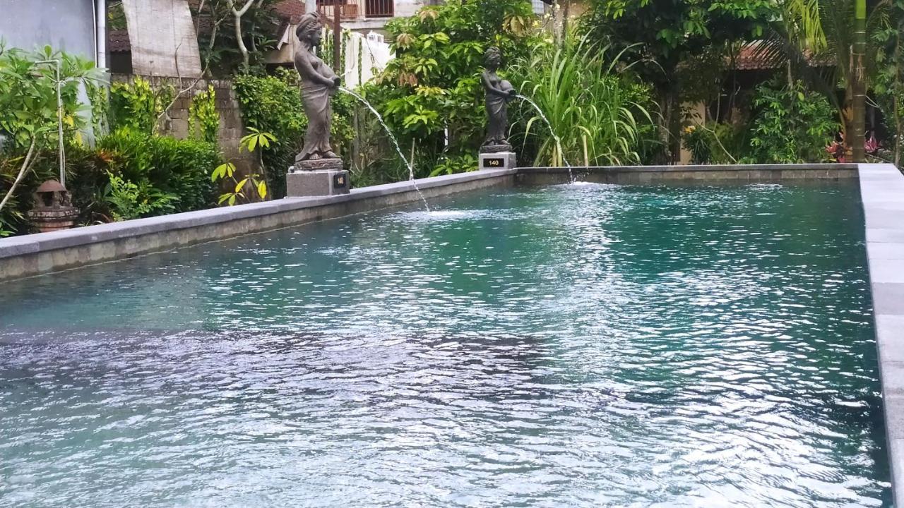 Indraprastha 2 Bungalow Ubud  Exterior photo